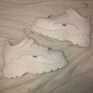 *sold* Buffalo London platform sneakers